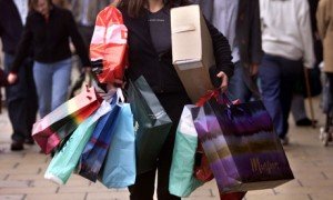 women shopping mindlessly